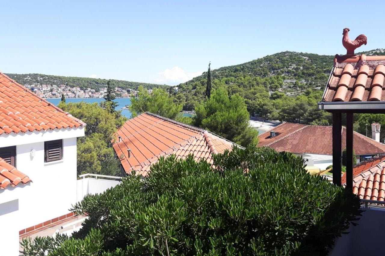 Belvilla Apartments In Holiday Resort Jezera Village, Island Murter Tisno Exteriör bild